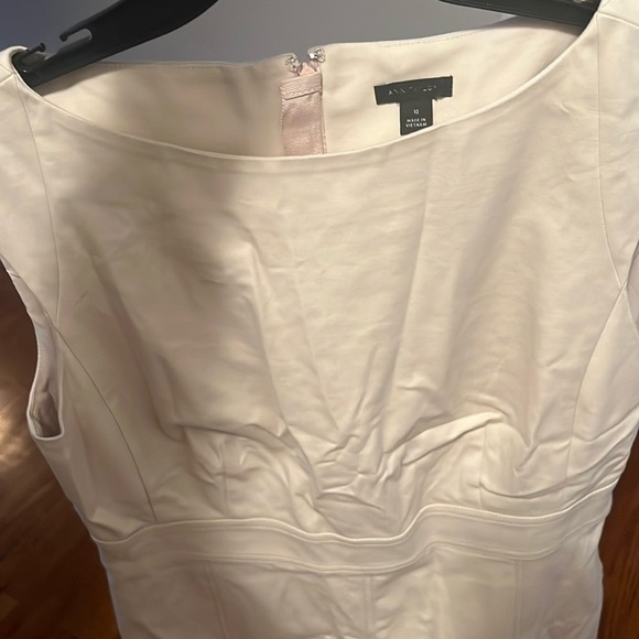 Anne Taylor long beige dress size M stretchy - Picture 8 of 11
